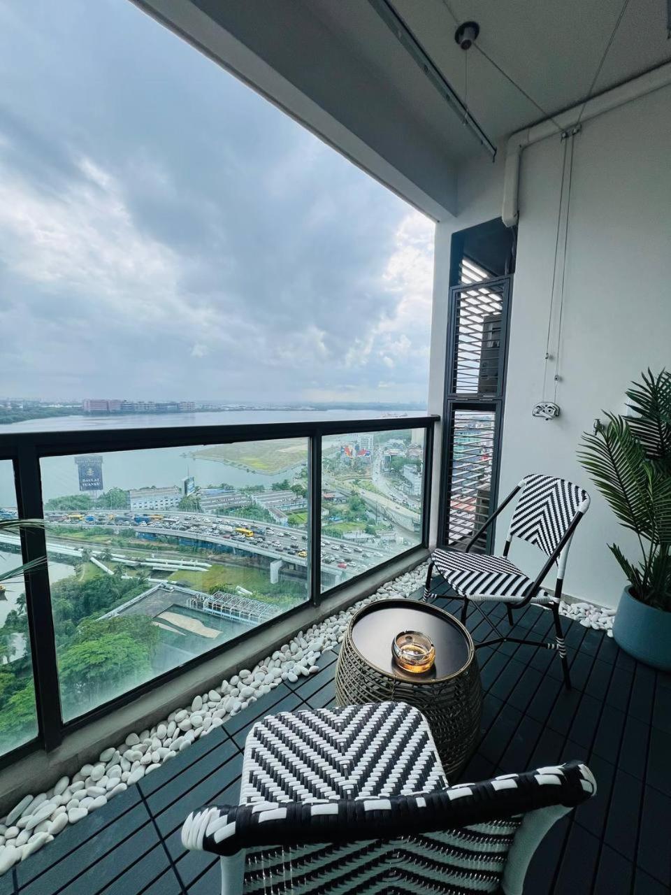 R&F Princess Cove At Anju Johor Bahru Exterior photo